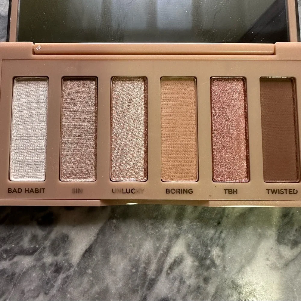 New Urban‎ Decay Naked Sin Eyeshadow Palette
